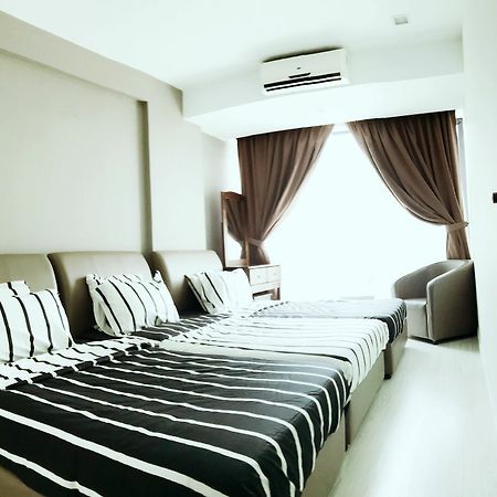 Ps04 @ Kk Privilege Sky Suite Kota Kinabalu Exterior photo